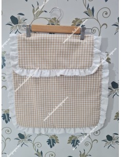 Colcha Capazo Universal Vichy beige cuadro pequeño volantito plumeti
