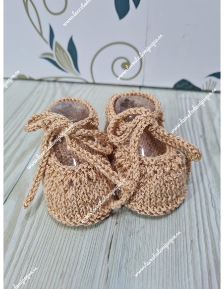 Patucos de Hilo o lana Artesanales
