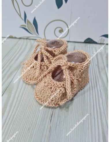 Patucos de Hilo o lana Artesanales
