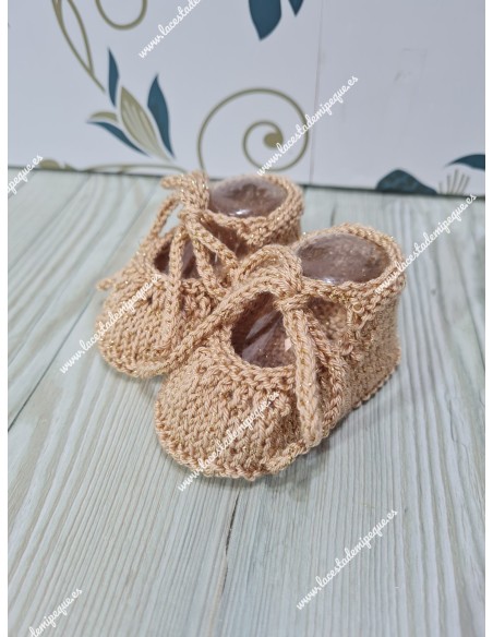 Patucos de Hilo o lana Artesanales