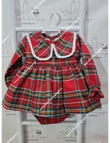 Jesusito con braguita estampado de cuadro escocés ideal para Navidad