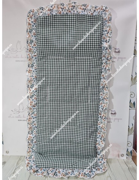Funda Universal Vichy Verde Botella Cuadros-P Volante Flores Otoñales en tonos celeste y verde