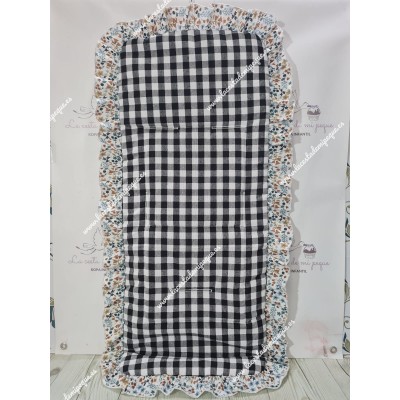 Funda Universal Vichy Negro Cuadros-M Volante Flores...