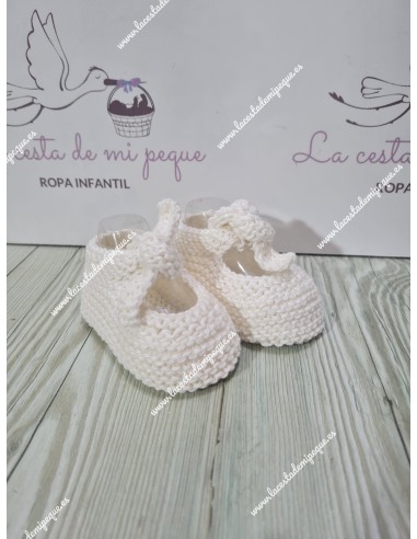 Patucos de Lana Artesanales crudo