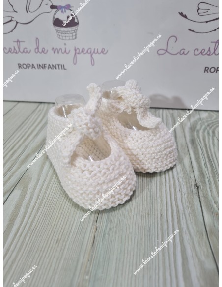 Patucos de Lana Artesanales crudo