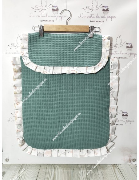 Colcha Capazo Universal Waffle Verde Jade Volante Elefantes gris