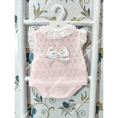 Conjunto Hilo Rosa Lazo Blanco