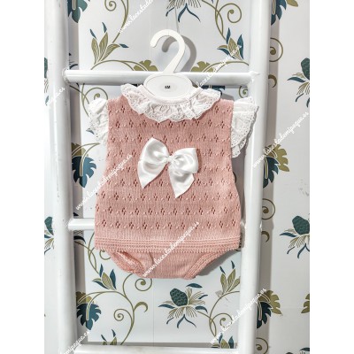Conjunto Hilo Rosa Palo Lazo Blanco