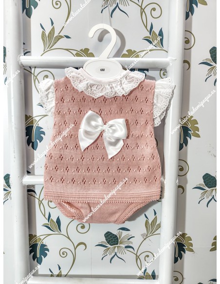 Conjunto Hilo Rosa Palo Lazo Blanco