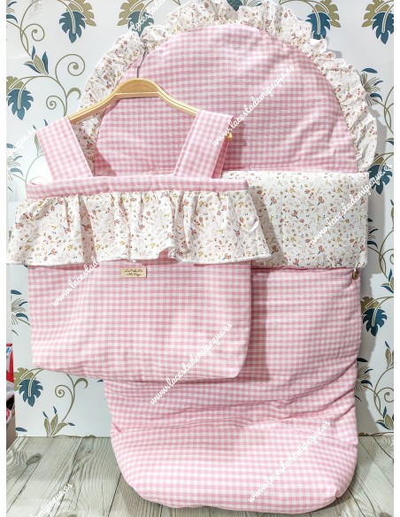 Pack Bolso Pocket volante y Saco Universal Vichy Rosa bebé combinada con tejido de flores y hojas rosa