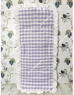 Funda Universal Vichy malva cuadro mediano Volante alrededor en plumeti blanco
