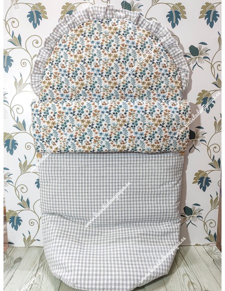 Saco silla Universal Vichy gris Cuadro pequeño combinado en volante y embozo con flores