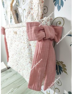 Bolso Pocket Cremallera Flores y hojas rosa con lazos laterales en bambula rosa empolvado 2