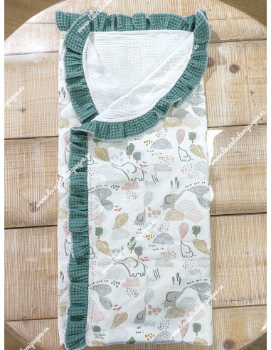 Pack Bolso, Cubrecapazo, Colcha, Colchoneta Capazo, Salvababas, Neceser y Arrullo Waffle Verde Jade y Elefantes Gris