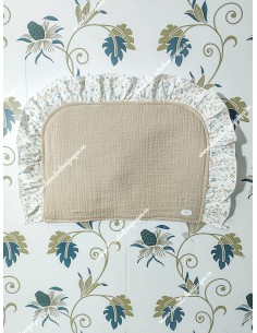 Salvababas Capazo Bambula Lino Volante Flores Camel