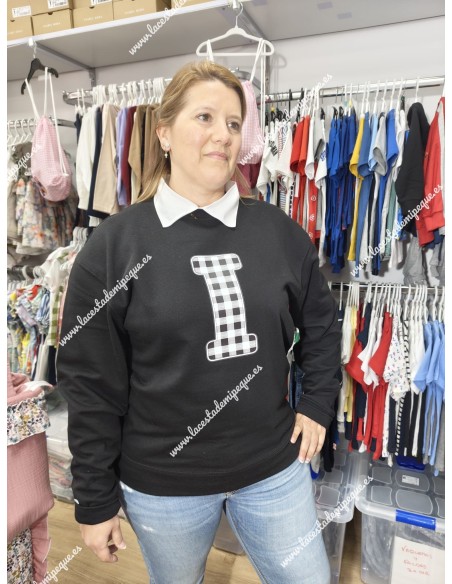 Sudadera Negra Inicial