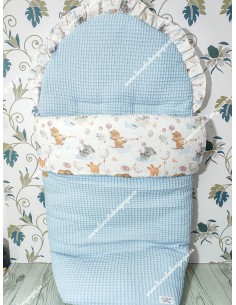 Saco Universal Waffle celeste Combinado con tejido de animalitos y globos