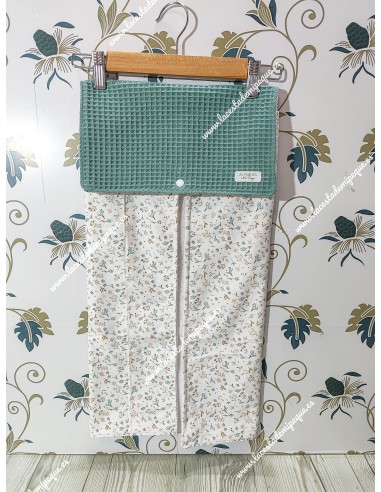 Cambiador Flores y Hojas Camel tapeta waffle verde jade